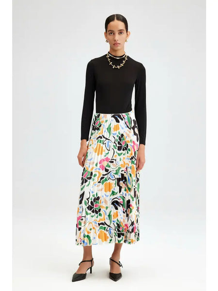 Patterned Pleated Skirt