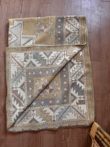 Turkish Rug 4'8x6'6
