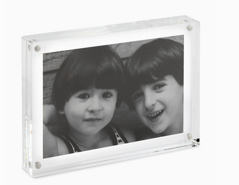4 X 6 Magnetic Heavy Picture Frame