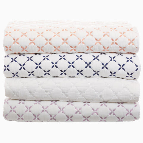 Layla Quilt Collection